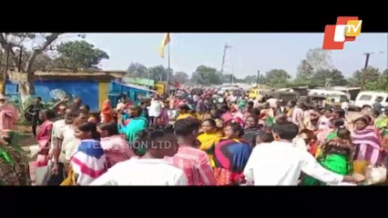 Women In Keonjhar's Banshapal Ransack Govt Liquor Counter