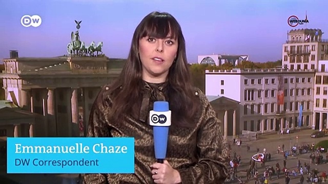 Why are migrants stranded between Poland and Belarus?