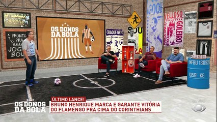 Video herunterladen: Torcedor corinthiano, a discussão foi direta! Sylvinho deve cair AGORA ou no fim do Brasileirão??? Alguém ainda acha que deve manter o treinador para 2022???#OsDonosDaBola