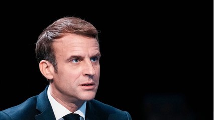 Vaccination : comment Emmanuel Macron a partiellement désavoué Alain Fischer
