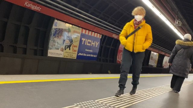 La cuarta ola fuerza a Europa Central a volver a confinamientos y cierres