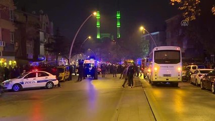 Son dakika haber... Kuyubaşı Mahallesi'ndeki bir binada patlama (6)