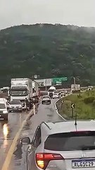 Vídeo mostra show de irresponsabilidade na BR-470