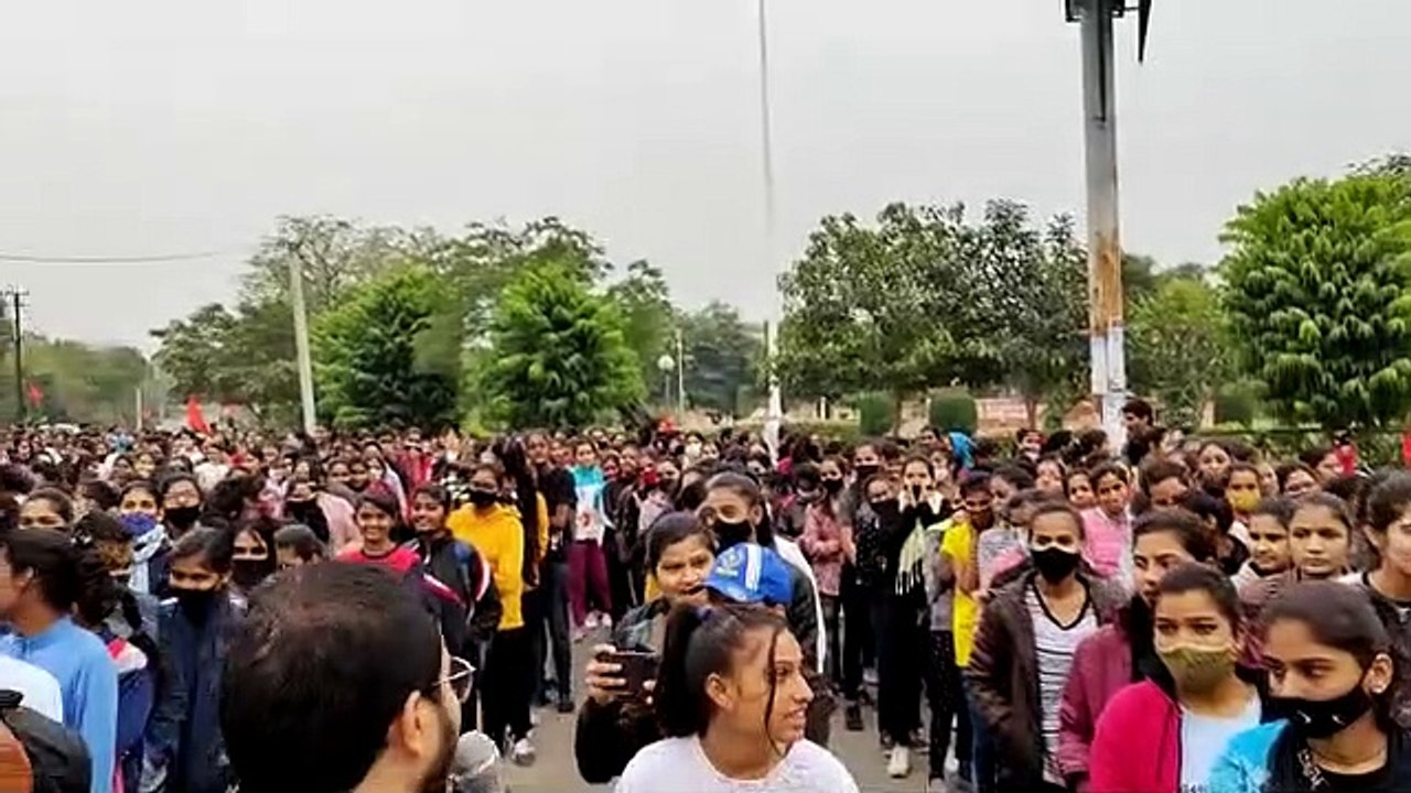 विद्यार्थी परिषद का रन विद लाडली मैराथन, कोविड...