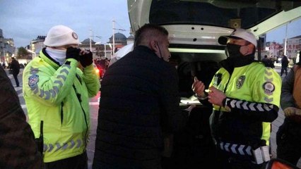 Taksim'deki uygulamada sürücülere ceza yağdı