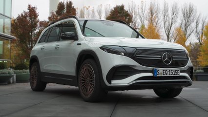 The new Mercedes-Benz EQB 350 Exterior Design in Digital white