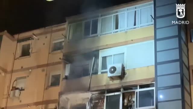 Un aparatoso incendio en una vivienda de Madrid destapa un laboratorio de cocaína