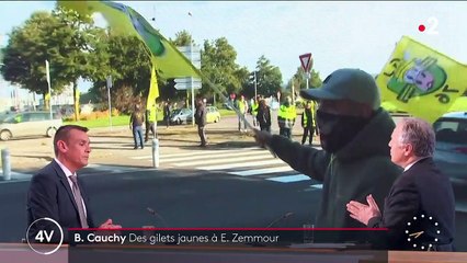 Gilets jaunes : "Il faut passer des ronds-points aux urnes", estime Benjamin Cauchy