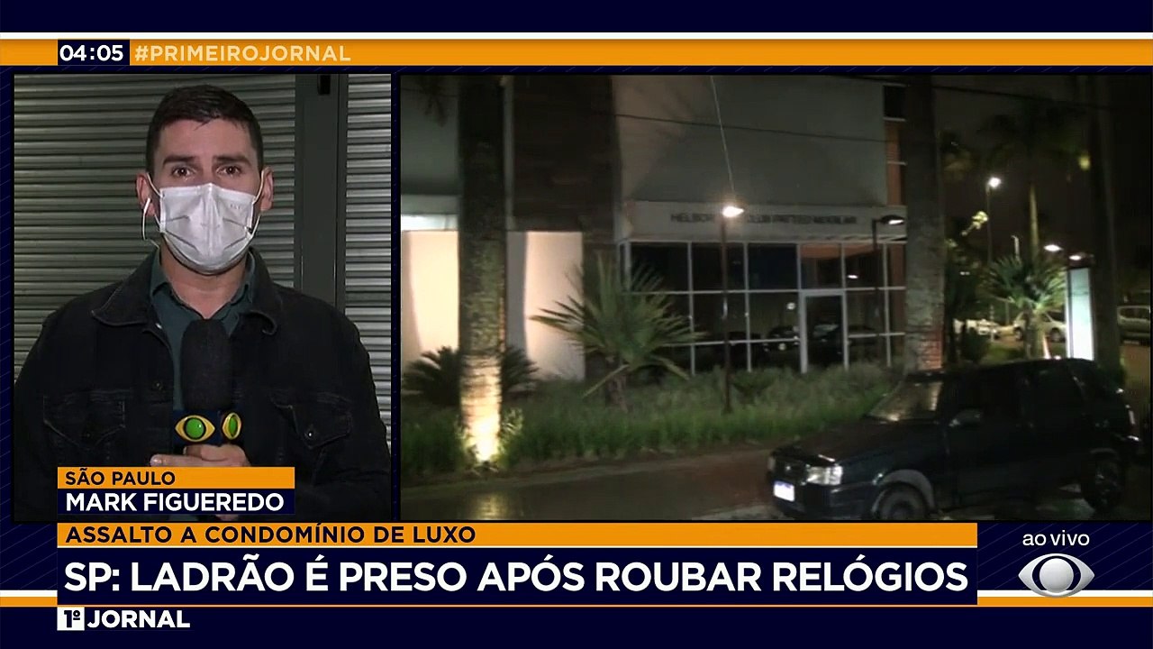 Um assalto em um condomínio de alto padrão terminou com um suspeito preso e vários relógios recuperados, em Mogi das Cruzes, na Grande São Paulo. O roubo deu errado porque o dono chegou no momento em que os bandidos fugiam do local.