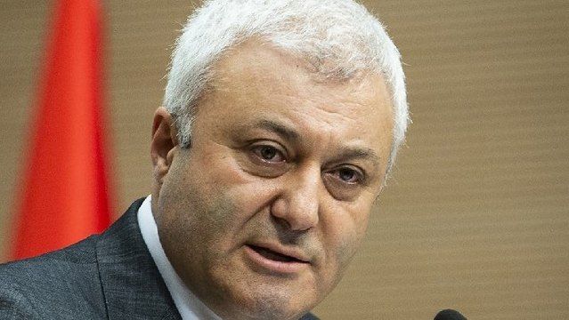 CHP’li Tuncay Özkan: AKP’li bürokratlar gizlice yolsuzluk dosyaları getiriyor, isimlerini verirsek yazık olur