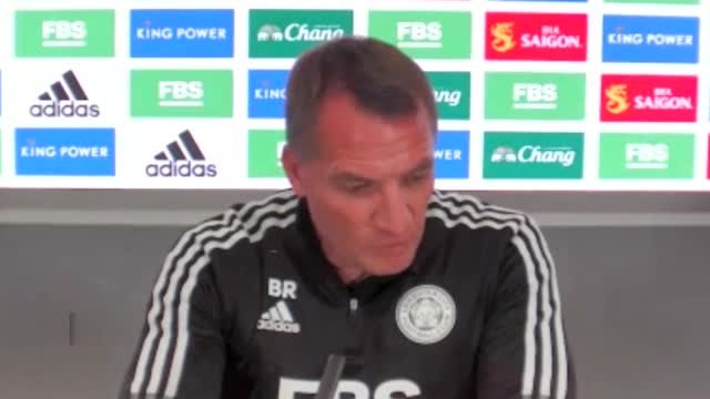 12e j. - Rodgers : les rumeurs l'envoyant à Manchester United ne sont pas réelles et sont irrespectueuses