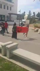 Estudiantes de SDSU demandan incremento en salarios