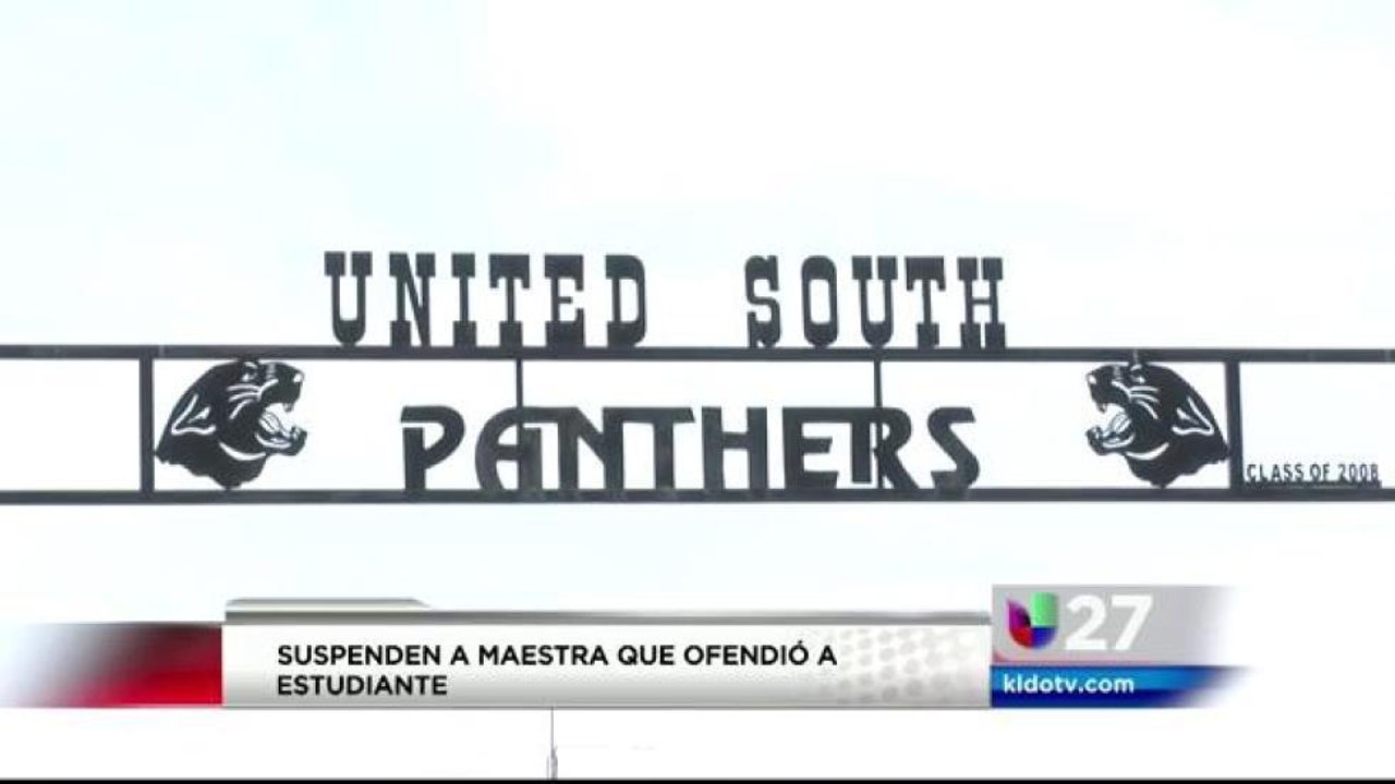 Suspenden a Maestra