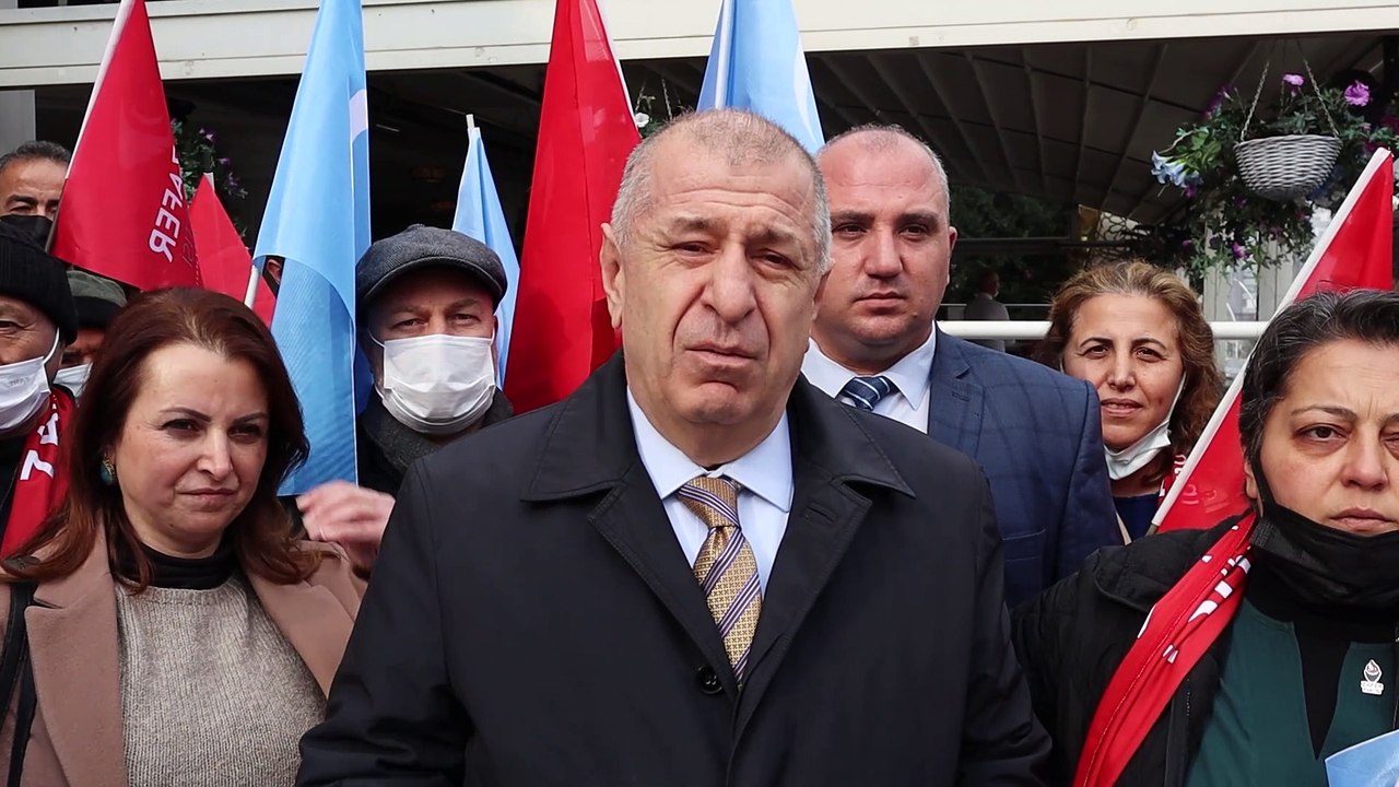 Zafer Partisi lideri Ümit Özdağ Mado'yu protesto etti