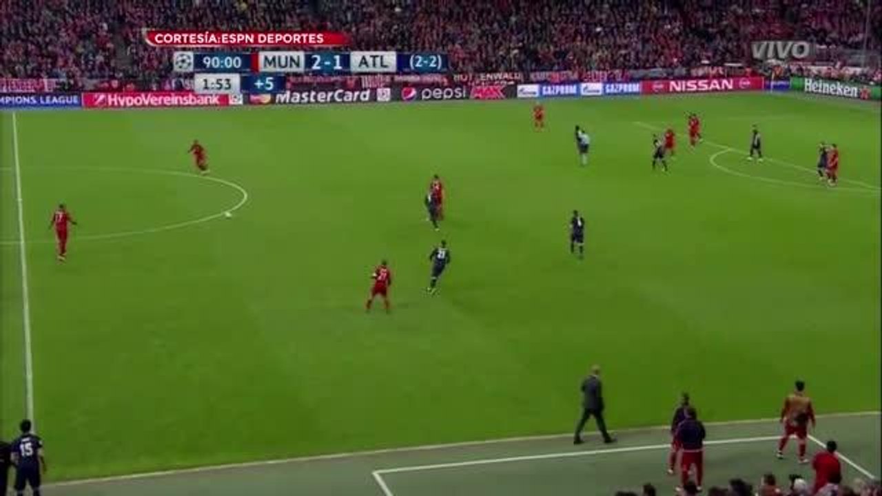 SIMEONE GOLPEA DELEGADO.mp4