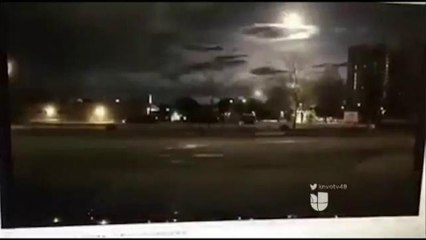 "Bola de Fuego" Ilumina el Cielo