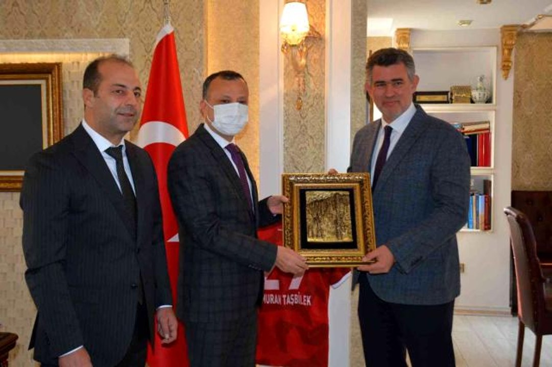 TBB Başkanı Feyzioğlu'ndan rakibi Sağkan'a cevap: "4-5 Aralık genel kurulundan sonra başkanı olmaya devam edeceğim"