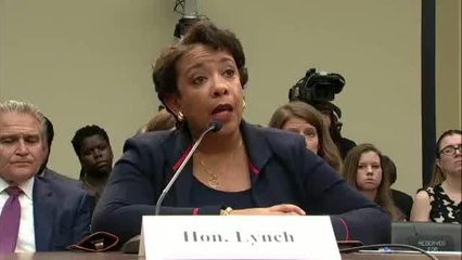 Loretta Lynch testifica ante el Congreso sobre e-mails de Clinton