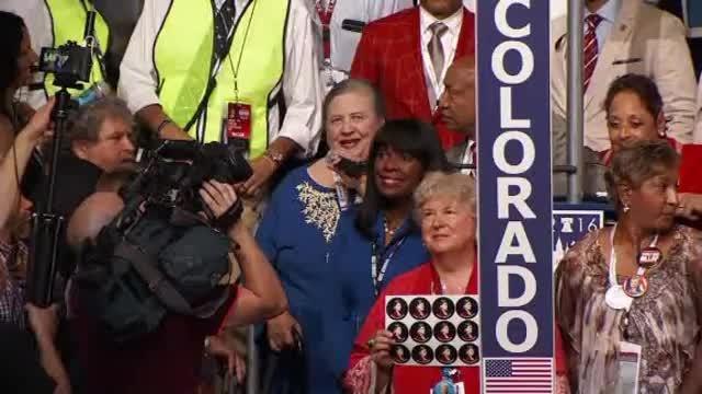 Empiezan votaciones en Convención Demócrata