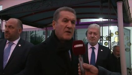 Mustafa Sarıgül’den Prof. Dr. Haydar Baş’ın kabrine ziyaret