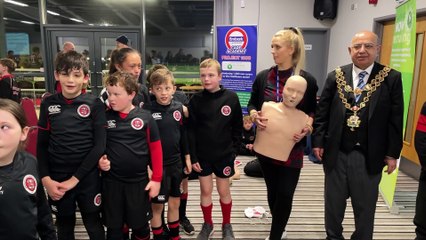 Birmingham Moseley Rugby Club opens its doors for free CPR training and coaching.