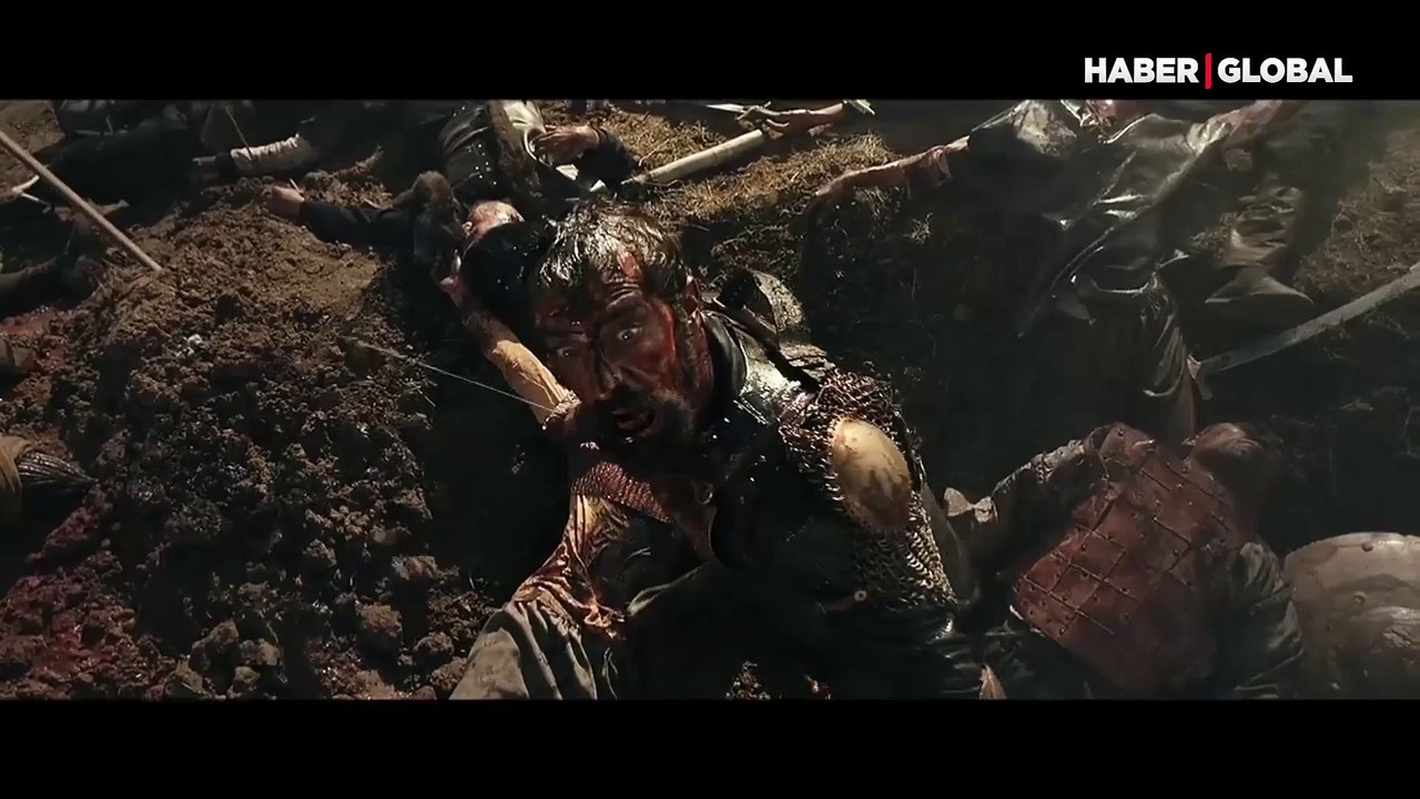 Hande Erçel ve İbrahim Çelikkol'lu Mest-i Aşk filminin ilk tanıtımı yayınlandı