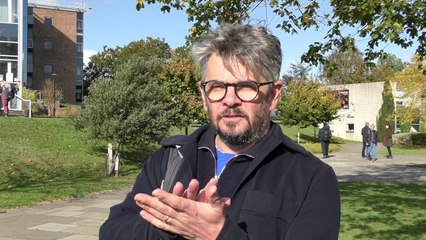 Refugee puppet walks Kent as calls mount for more support of asylum seekers
