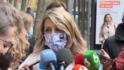Yolanda Díaz: "Kichi está velando por los puestos de trabajo de su ciudad, como cualquier alcalde"