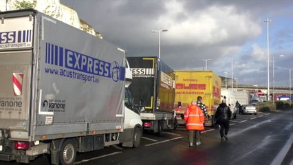 France's cross-channel travel ban continues to wreak havoc on Kent's roads