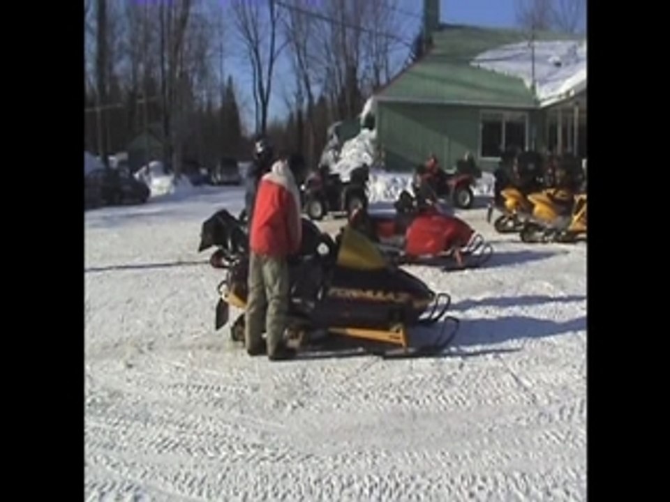 Quebec 2008 Motoneiges Quads-Snowmobiles Quads