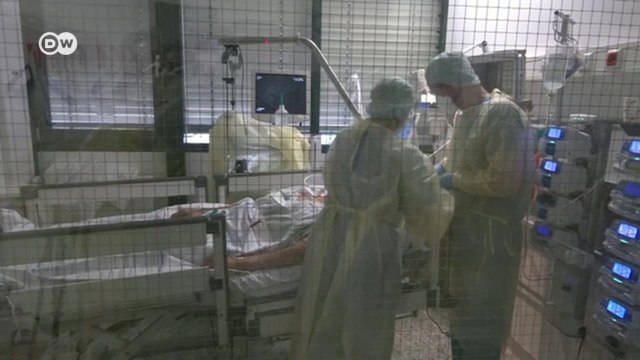 Вакцинация или увольнение с работы: как в Германии хотят победить четвертую волну пандемии (19.11.2021)