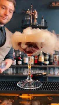 You Can Play & Drink Lab-Worthy Cocktails At This Escape Room Bar
