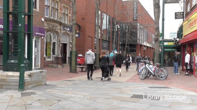 Number of high street shoppers reach record low as experts fear deep recession