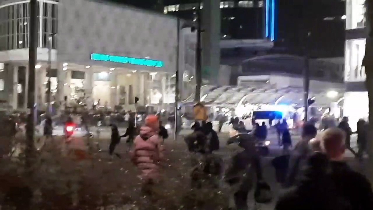 Protesto deixa feridos da Holanda