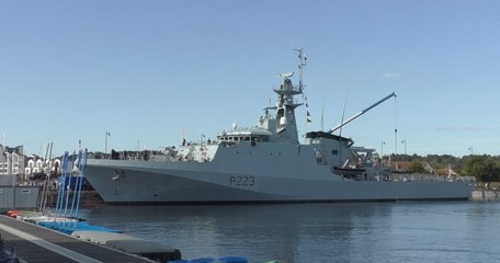 HMS Medway commissioned into the Royal Navy