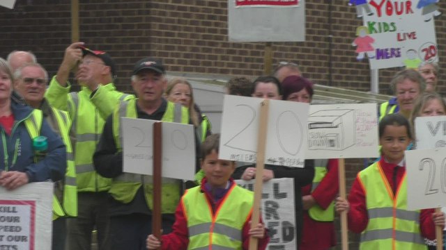 Wouldham residents stage protest against traffic troubles