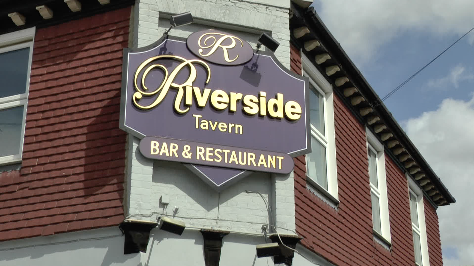 Strood pub landlord says housing development is ruining his business