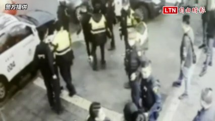 囂張！北市錢櫃KTV兩派鬥毆 鬧到醫院外砸錯車2人無辜受傷