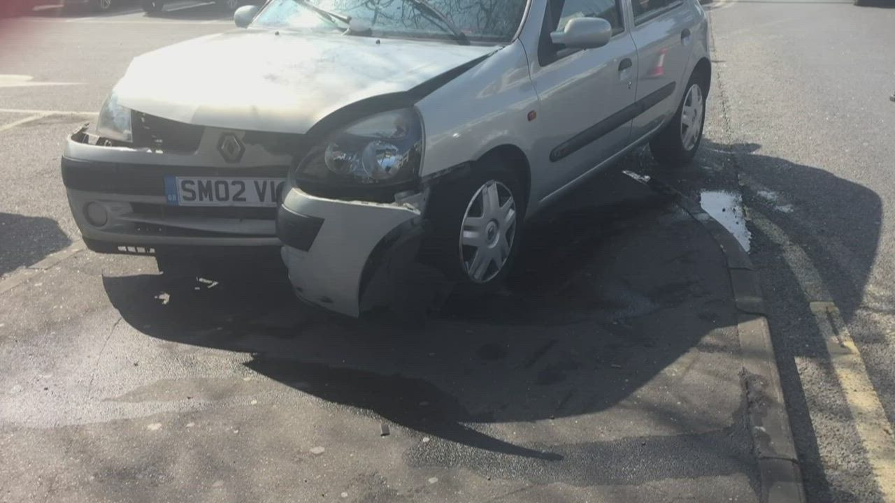 Car smashes into wall outside Maidstone Magistrates' Court