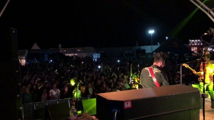 Feeder at Wheels and Fins Festival