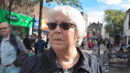 Should schools ask parents for additional funding?