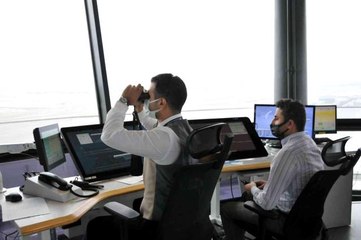 İstanbul Havalimanı'nda hava trafik kontrolörlerinin yoğun mesaisi