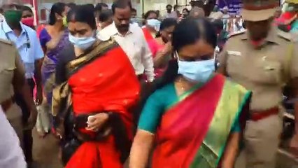 வடிவுடையம்மன் கோயிலுக்கு துர்கா ஸ்டாலின் வருகை.. ஆதிபுரீஸ்வரரை வெள்ளிக் கவசமின்றி தரிசனம்