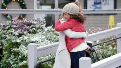 Poinsettias for Christmas - Trailer