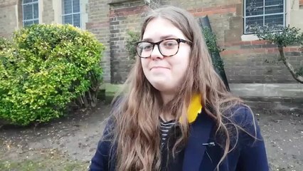 Gillingham girl looking for cat one month after disappearance