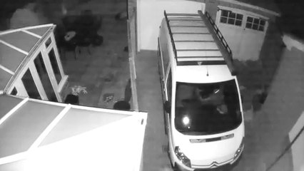 Investigation into theft of power tools