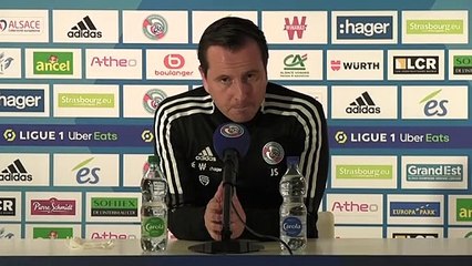 Laissez les joueurs s'exprimer sur le terrain