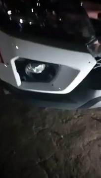 Bandidos deixam viatura da PM alvejada de balas na região de Cajazeiras durante ação da polícia