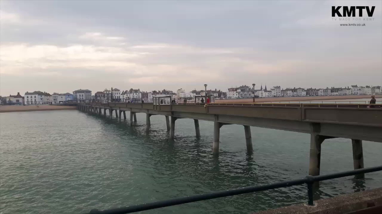 'Headless' body found in Deal