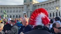 Proteste e guerriglia urbana: ecco le manifestazioni contro le misure sanitarie